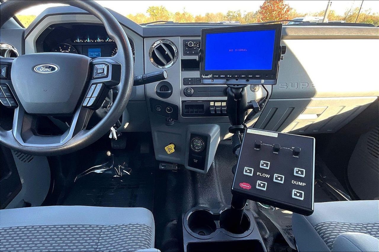 Used 2021 OXFORD WHITE Ford EXTENDED CAB CHASSIS-CAB image 9