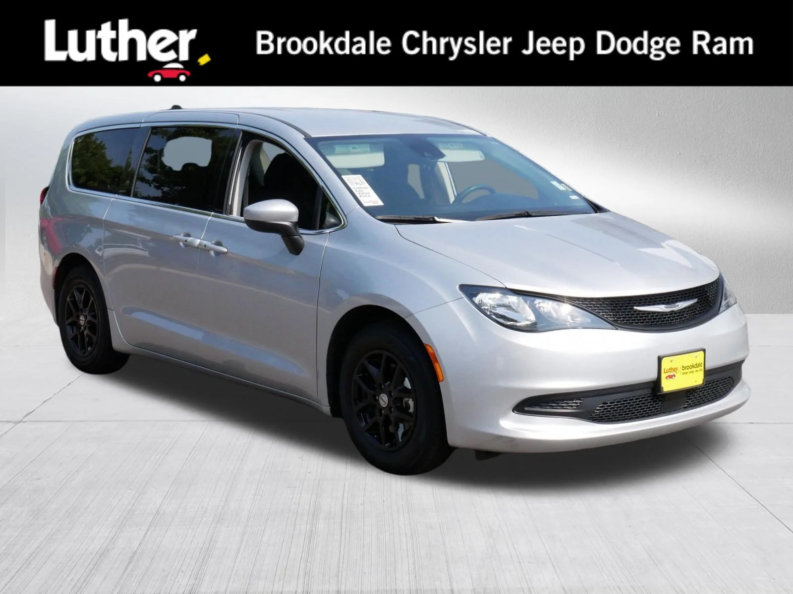 2023 Chrysler Voyager