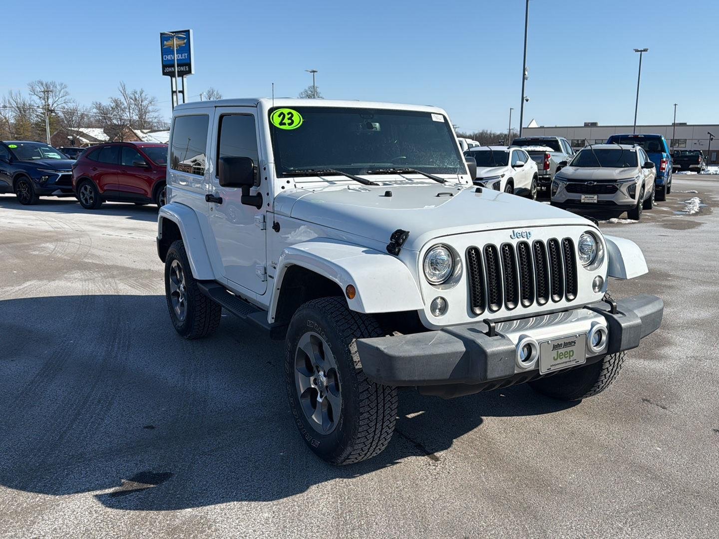 Used 2018 Jeep Wrangler JK Sahara with VIN 1C4GJWBG2JL922780 for sale in Scottsburg, IN