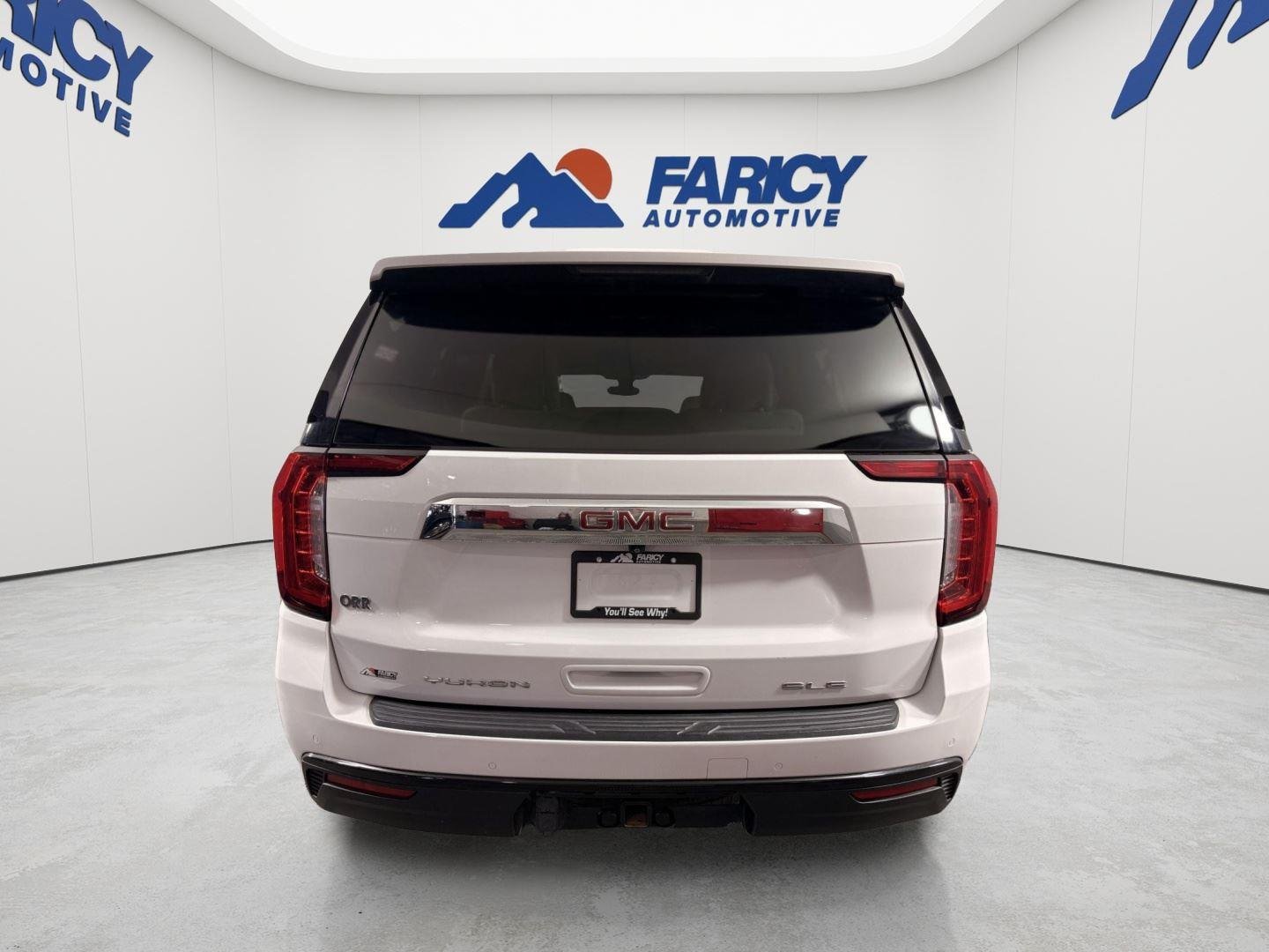 Used 2022 Summit White GMC SLE image 4