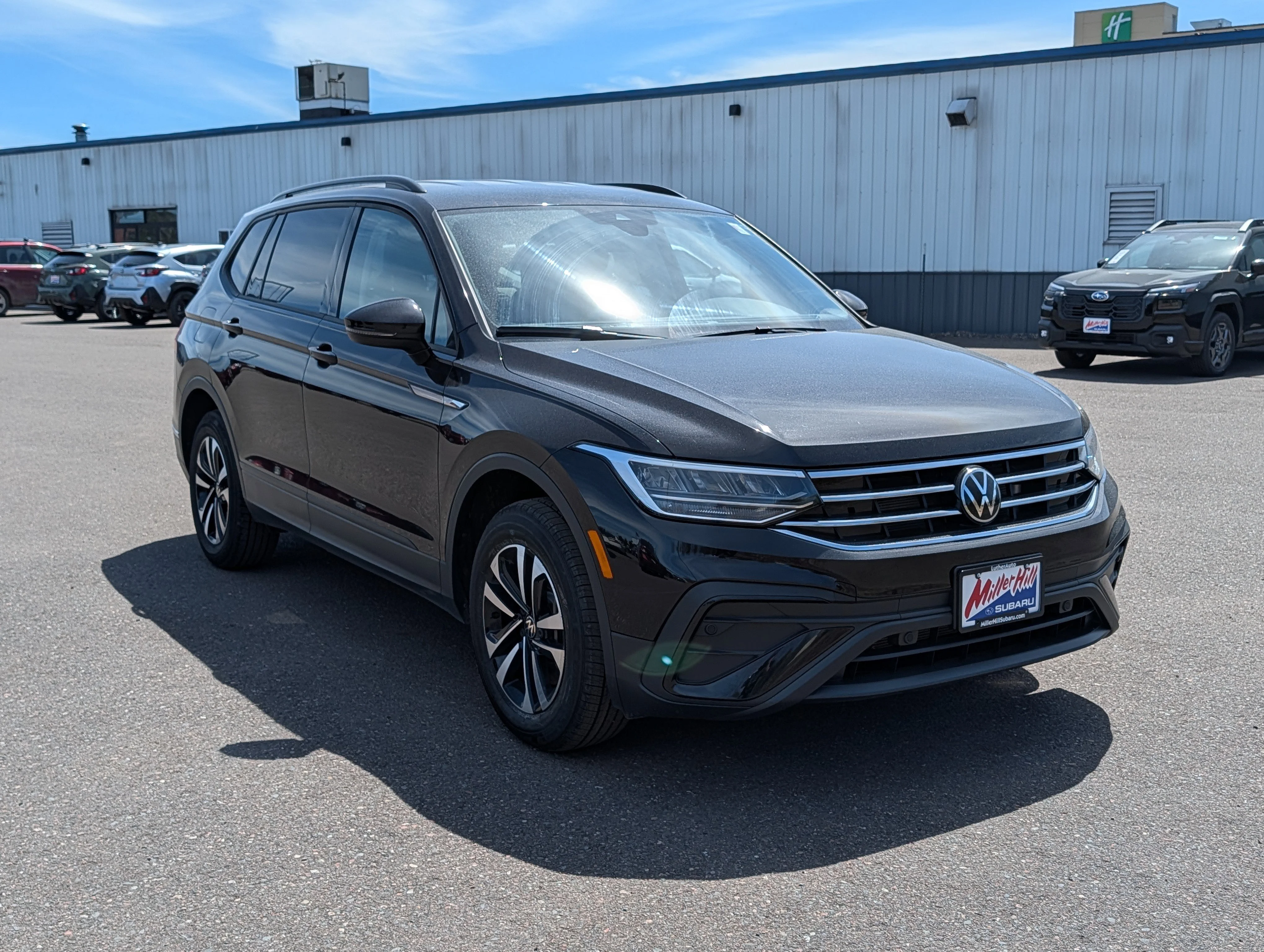 2024 Volkswagen Tiguan 2.0T S 4Motion's photo