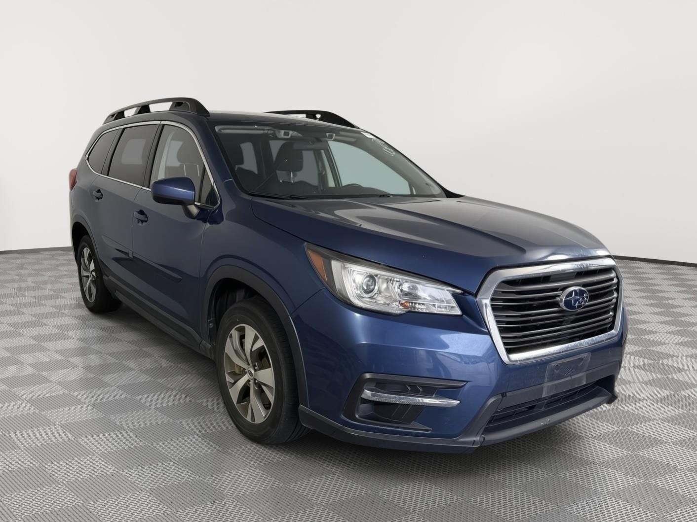 Used 2020 Abyss Blue Pearl Subaru Premium image 1