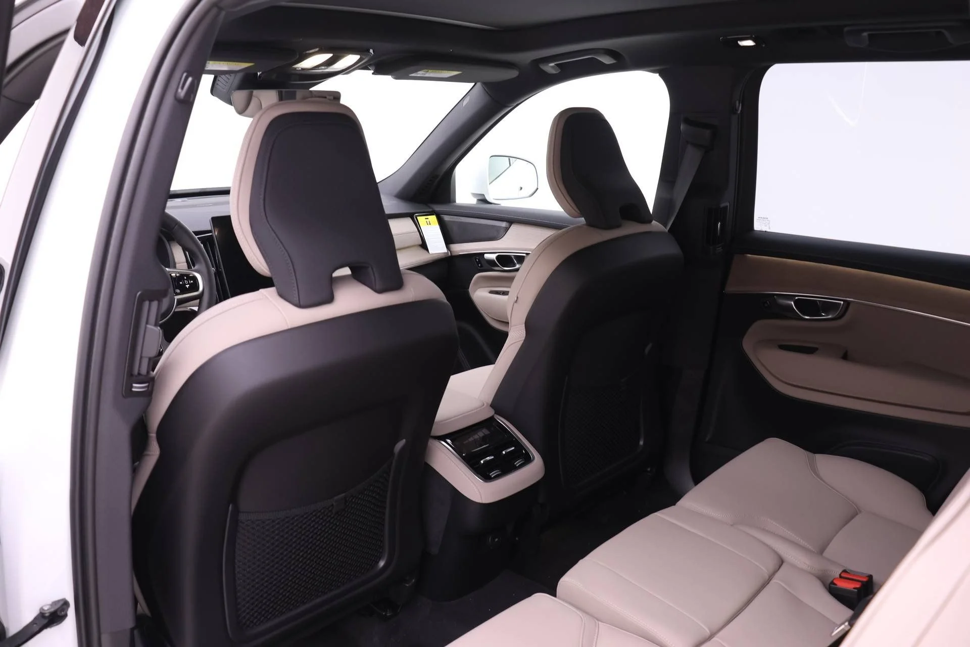New 2026 Crystal White Volvo Plus image 14