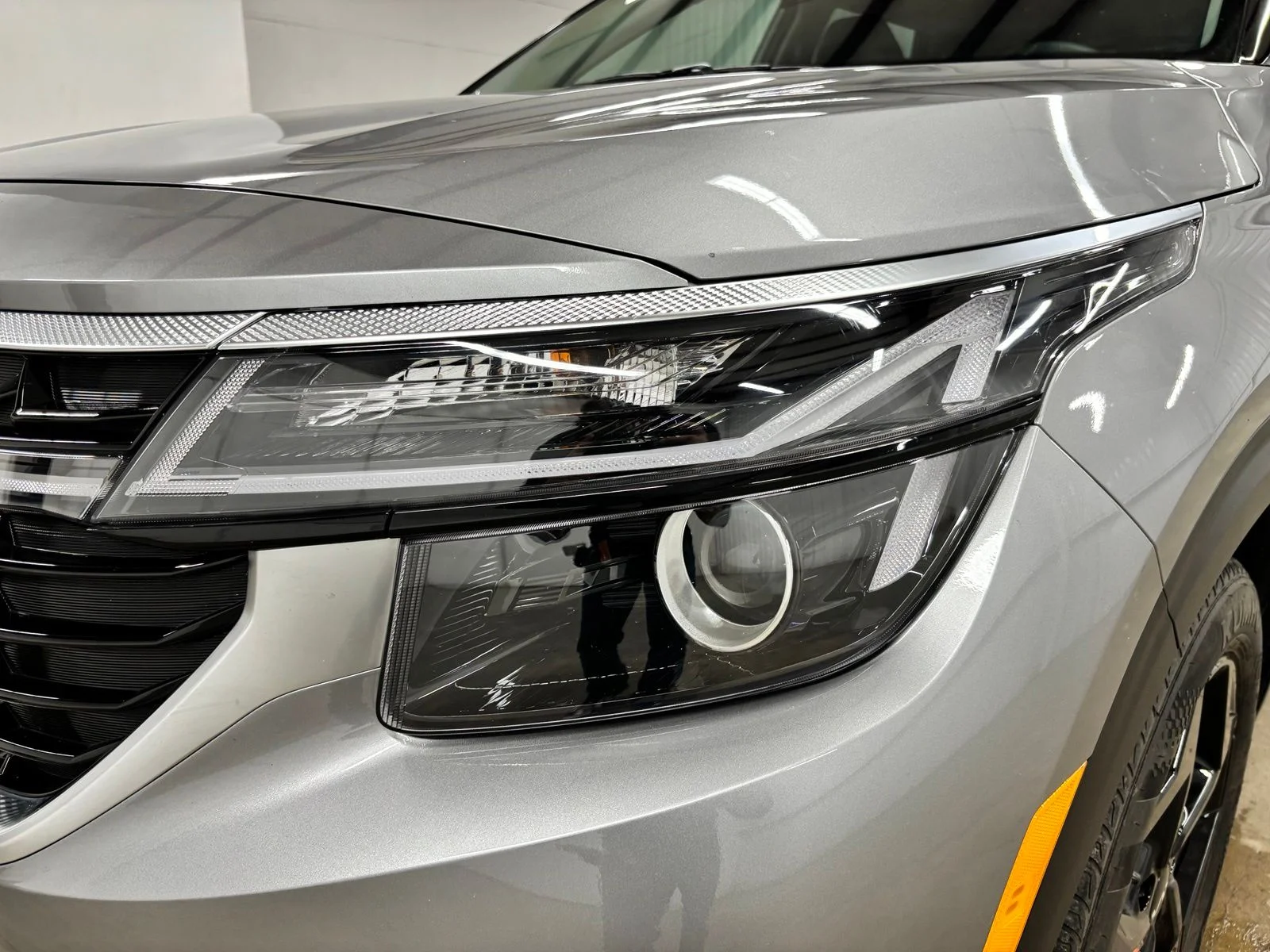 Used 2026 Gray Kia EX image 8