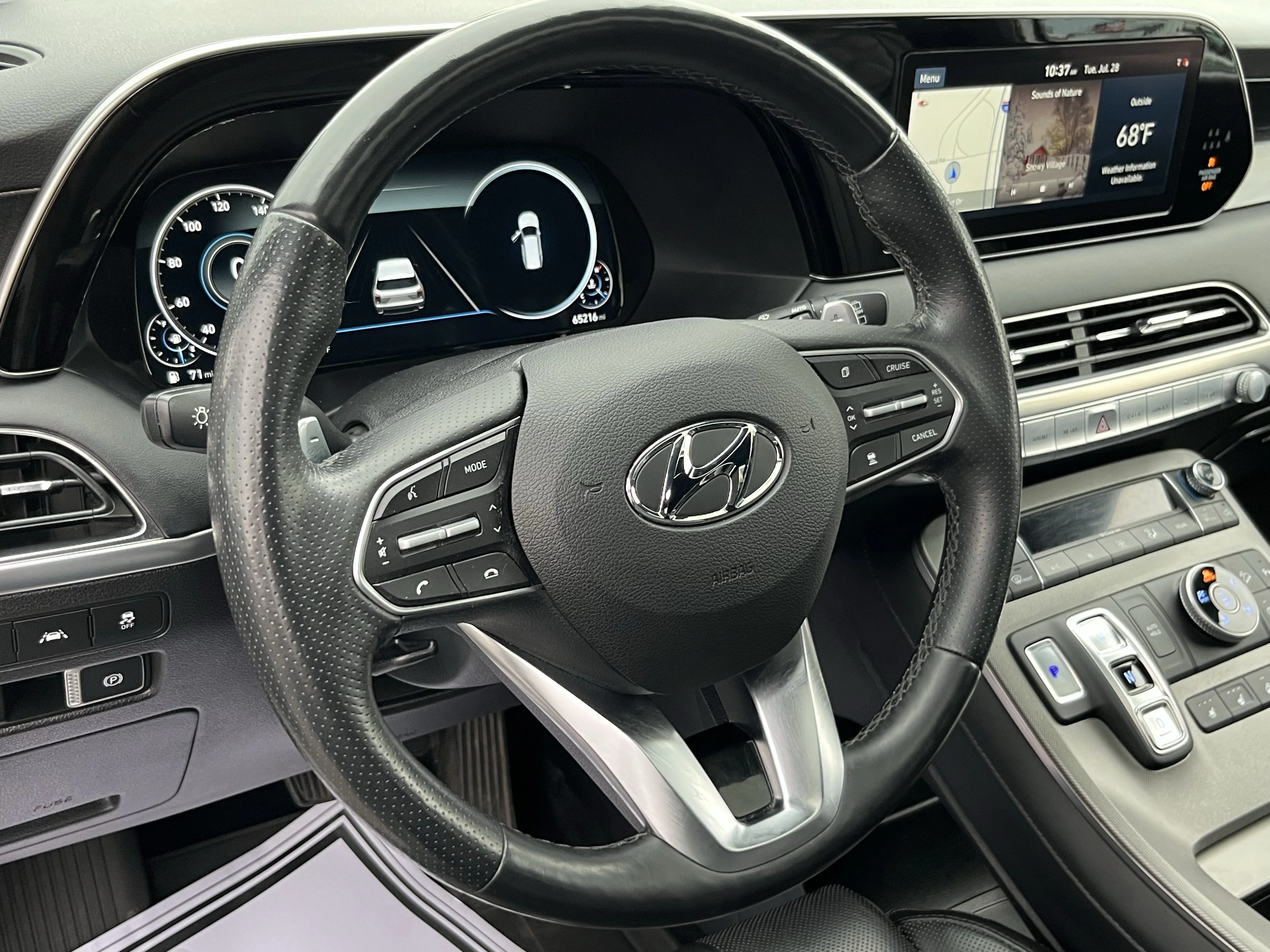 Used 2021 White Hyundai Calligraphy image 28
