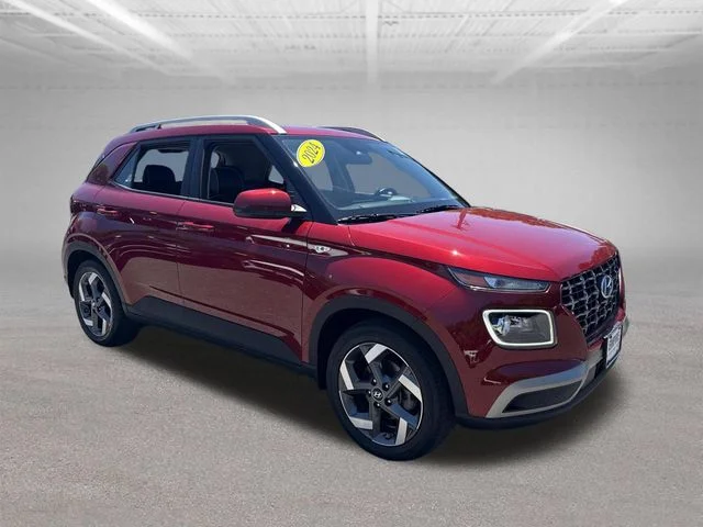 Used 2024 Red Hyundai Limited image 4