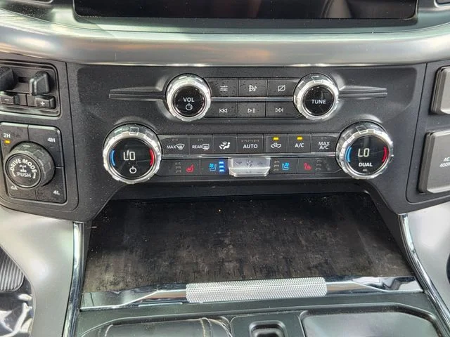 Used 2021 Silver Ford Lariat image 17