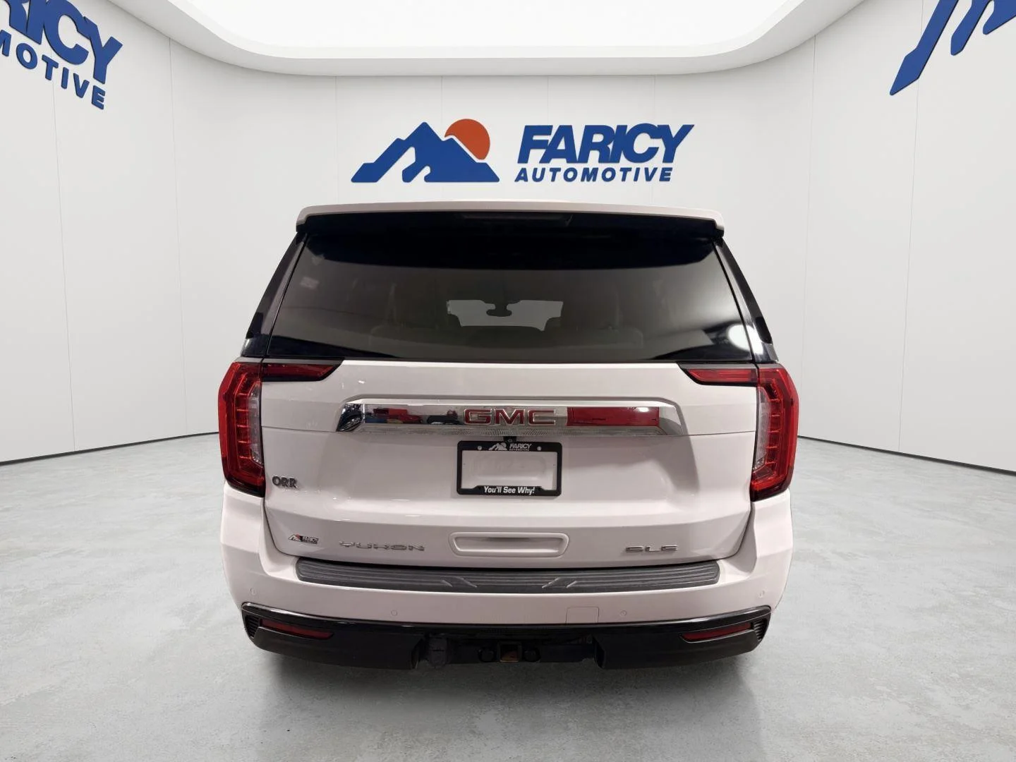 Used 2022 Summit White GMC SLE image 4