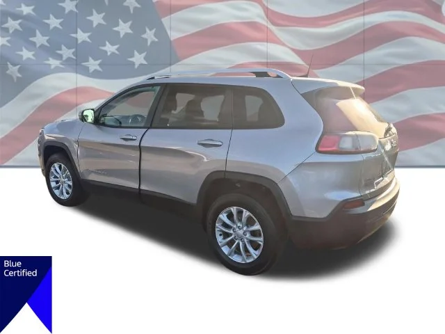 Used 2020 Silver Jeep Latitude image 6