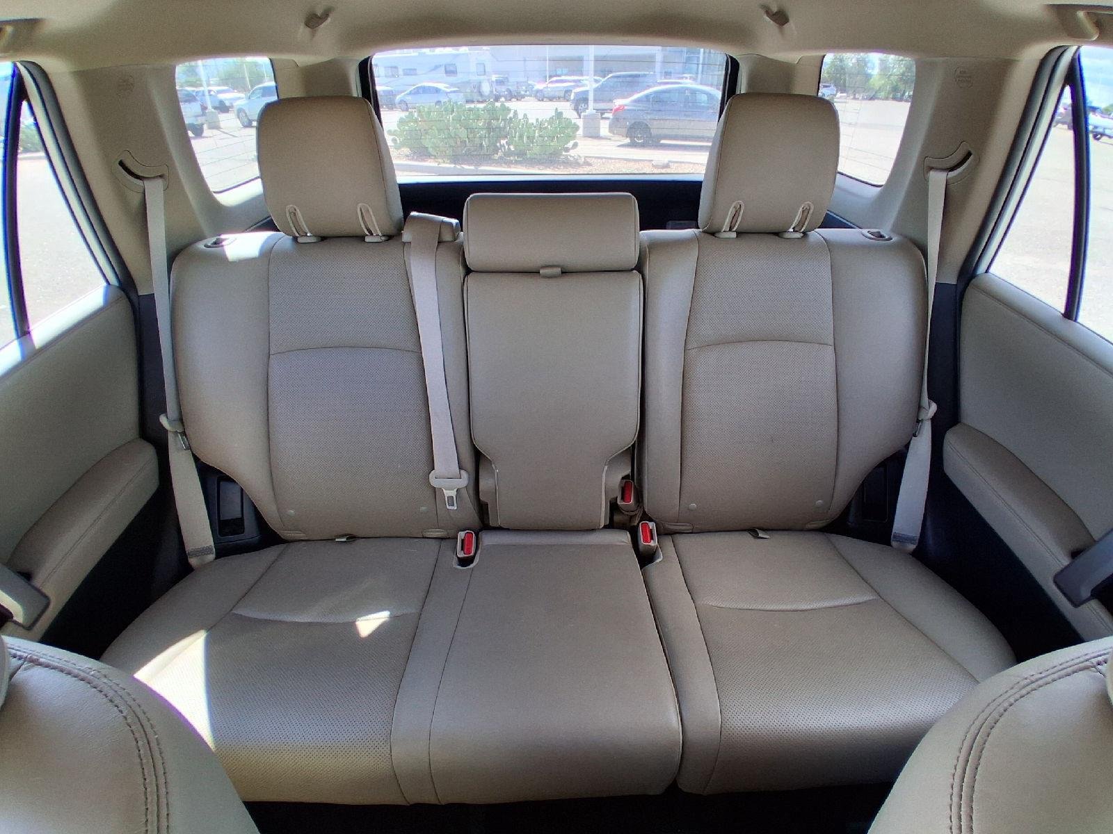 Used 2021 Blizzard Pearl Toyota Limited image 29