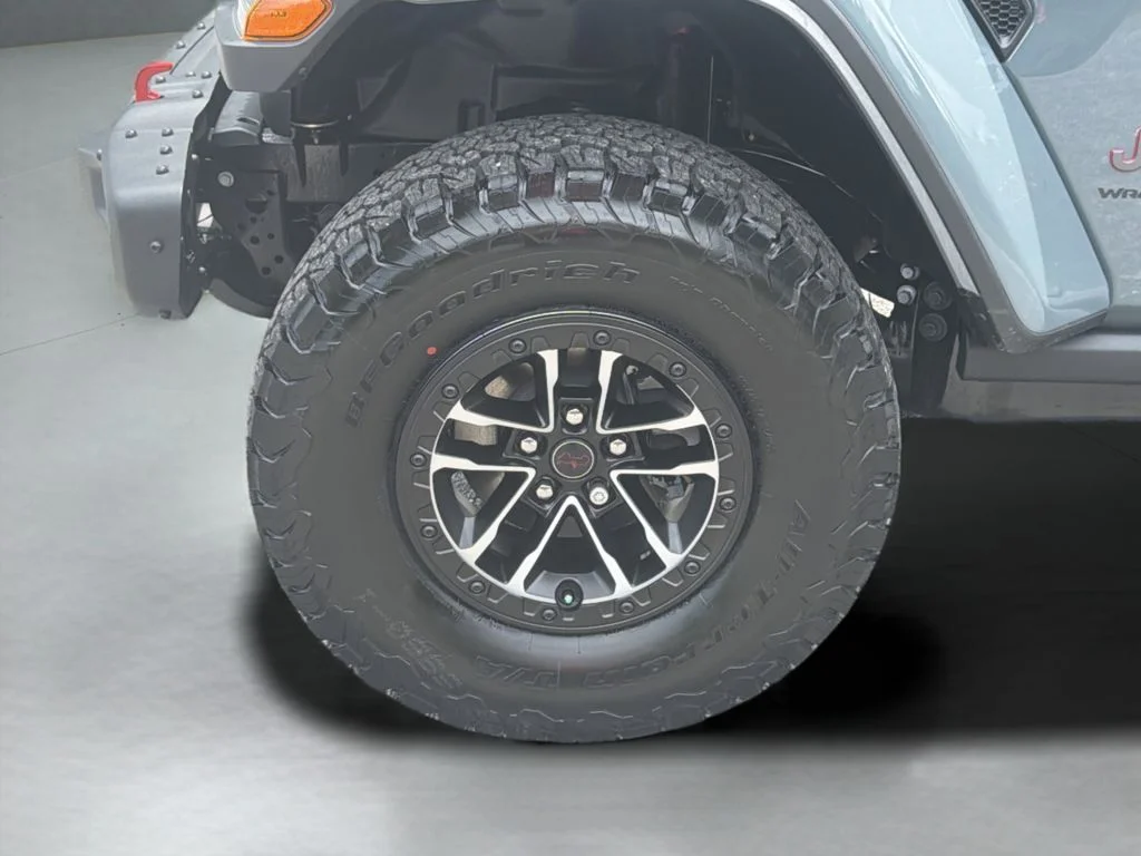 New 2026 Anvil Clear-Coat Exterior Paint Jeep Rubicon X image 29
