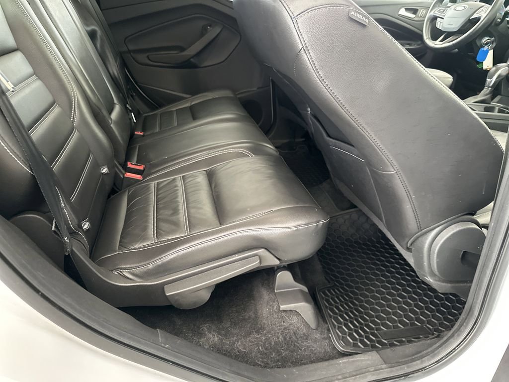 Used 2018 White Ford SEL image 35