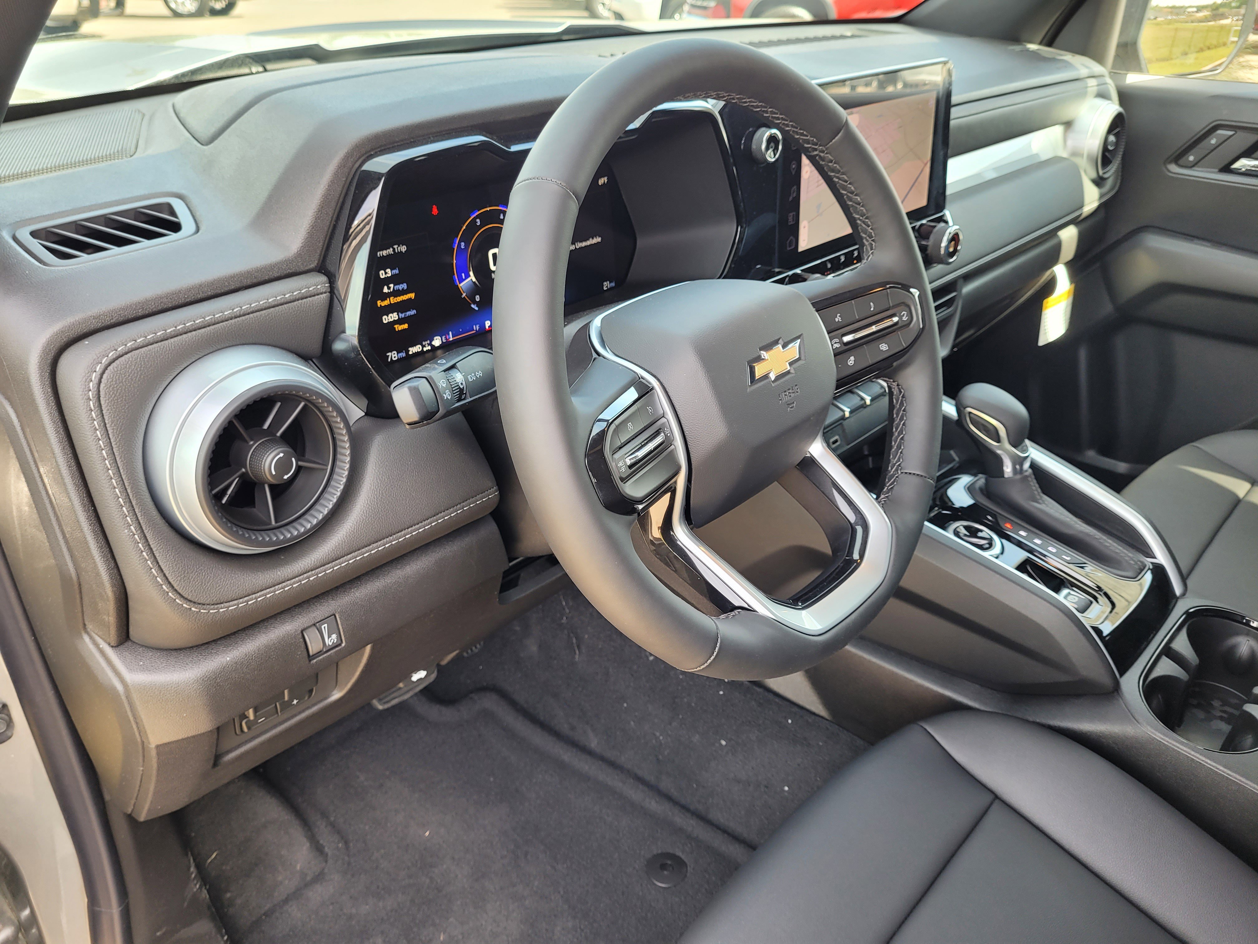 New 2026 Sterling Gray Metallic Chevrolet 4WD LT image 9