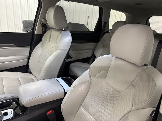 Used 2021 Purple Kia EX image 7