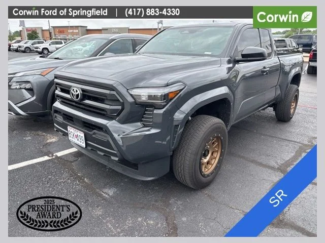 2025 Toyota Tacoma SR 4x2 XtraCab's photo