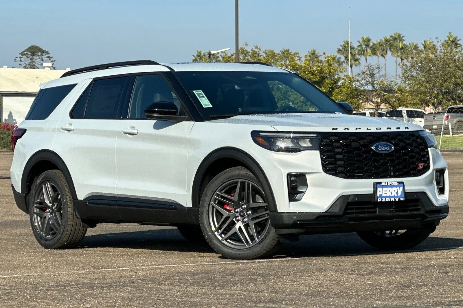 2026 Ford Explorer ST 4WD's photo