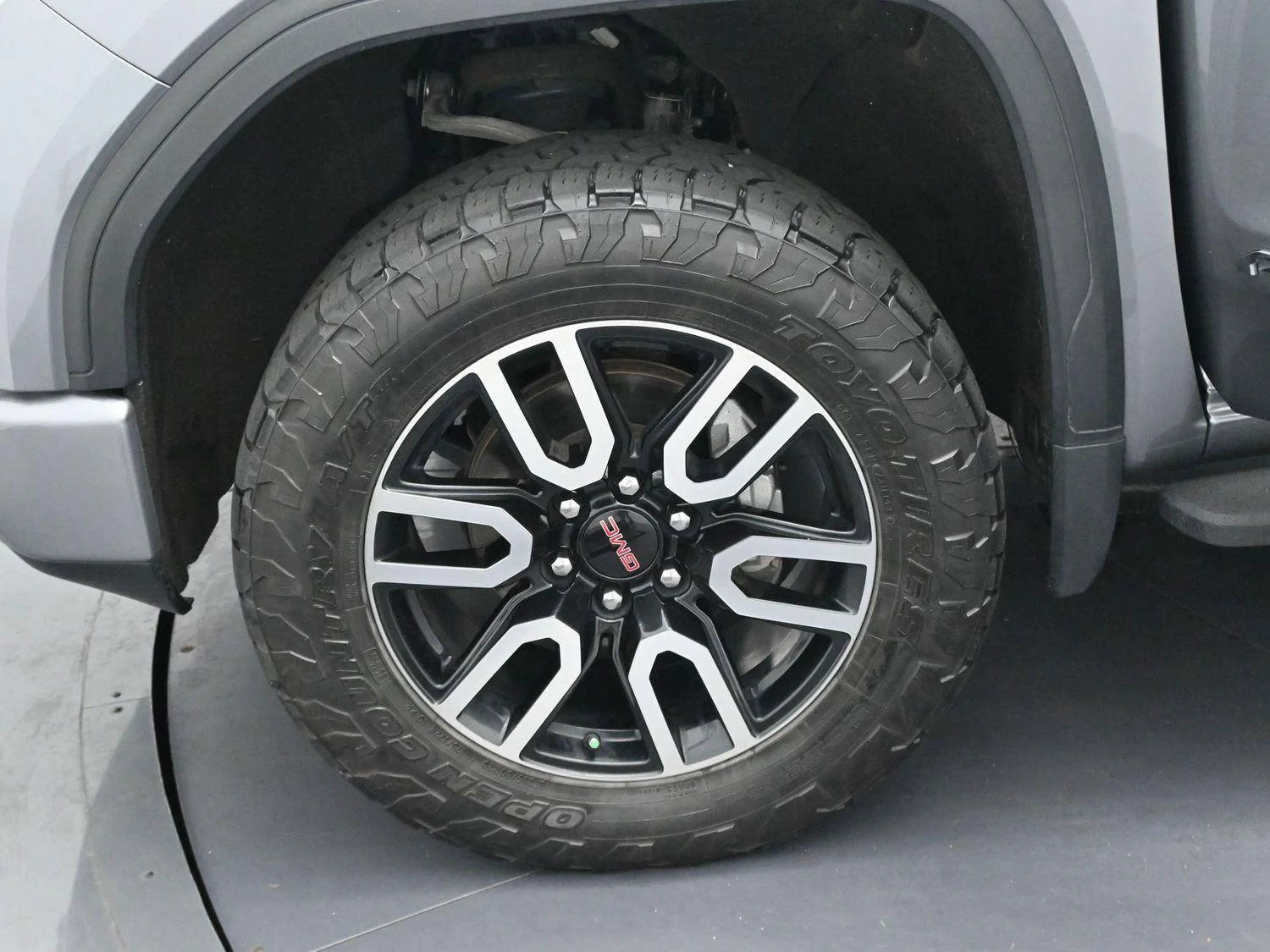 Used 2021 Satin Steel Metallic GMC AT4 image 38