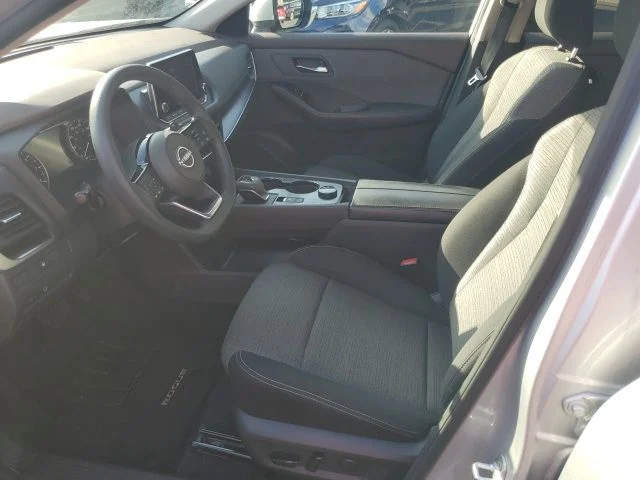 Used 2023 Silver Nissan SV image 9