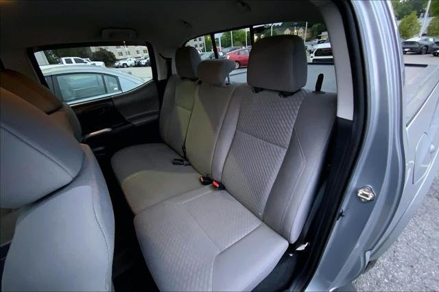 Certified Used 2020 SILVER SKY METALLIC Toyota  image 20