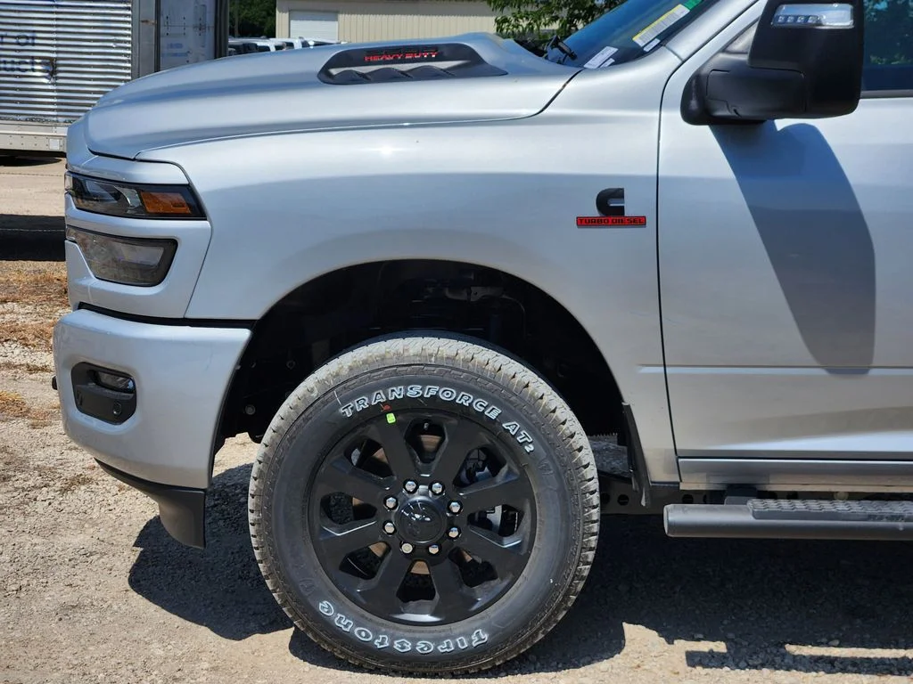 New 2026 Silver-Zynith Exterior Paint RAM Tradesman image 6