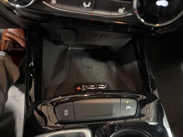 2026 Chevrolet Trax RS - Photo 25