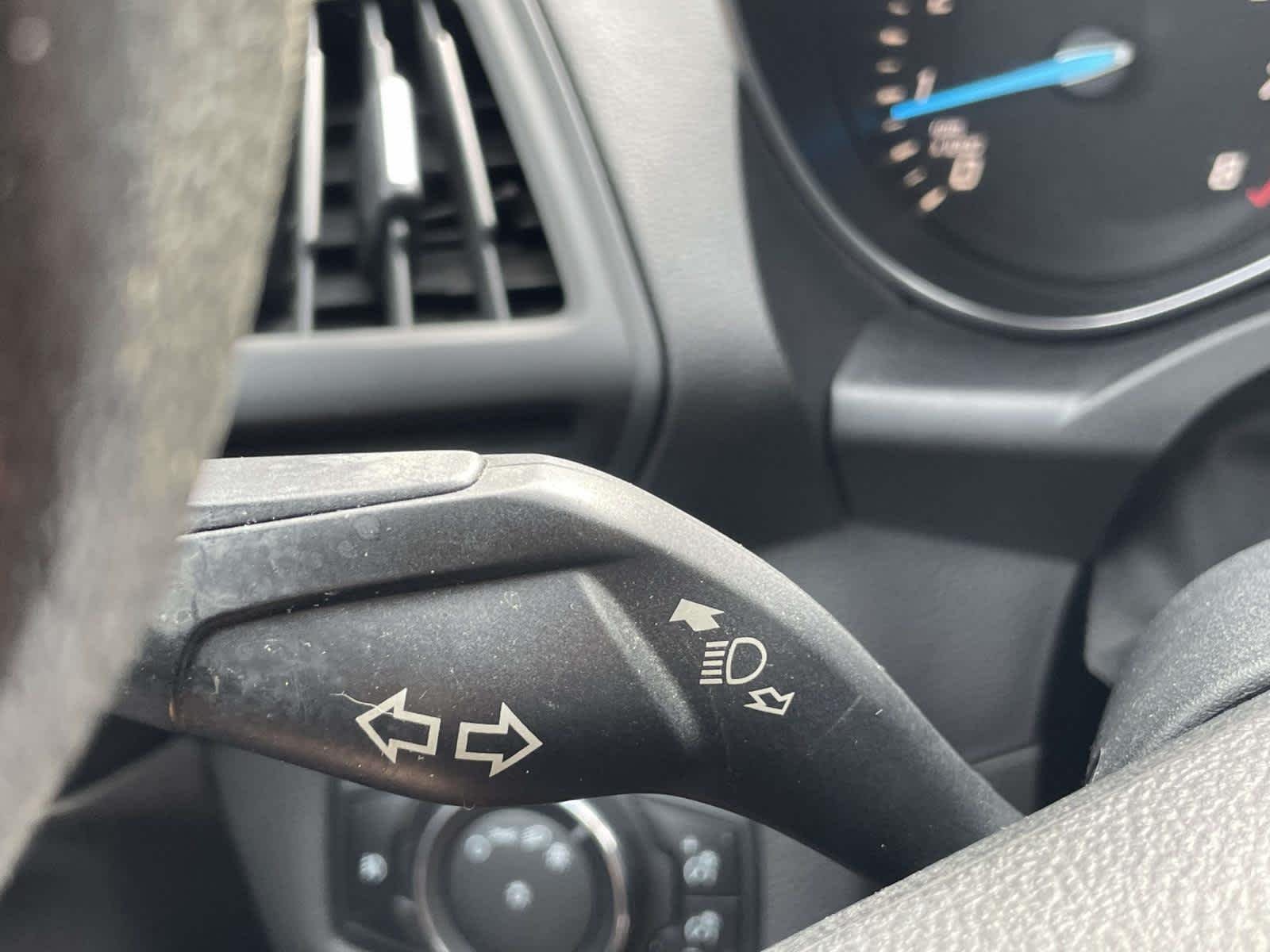 Used 2014 Sunset Metallic Ford SE image 34