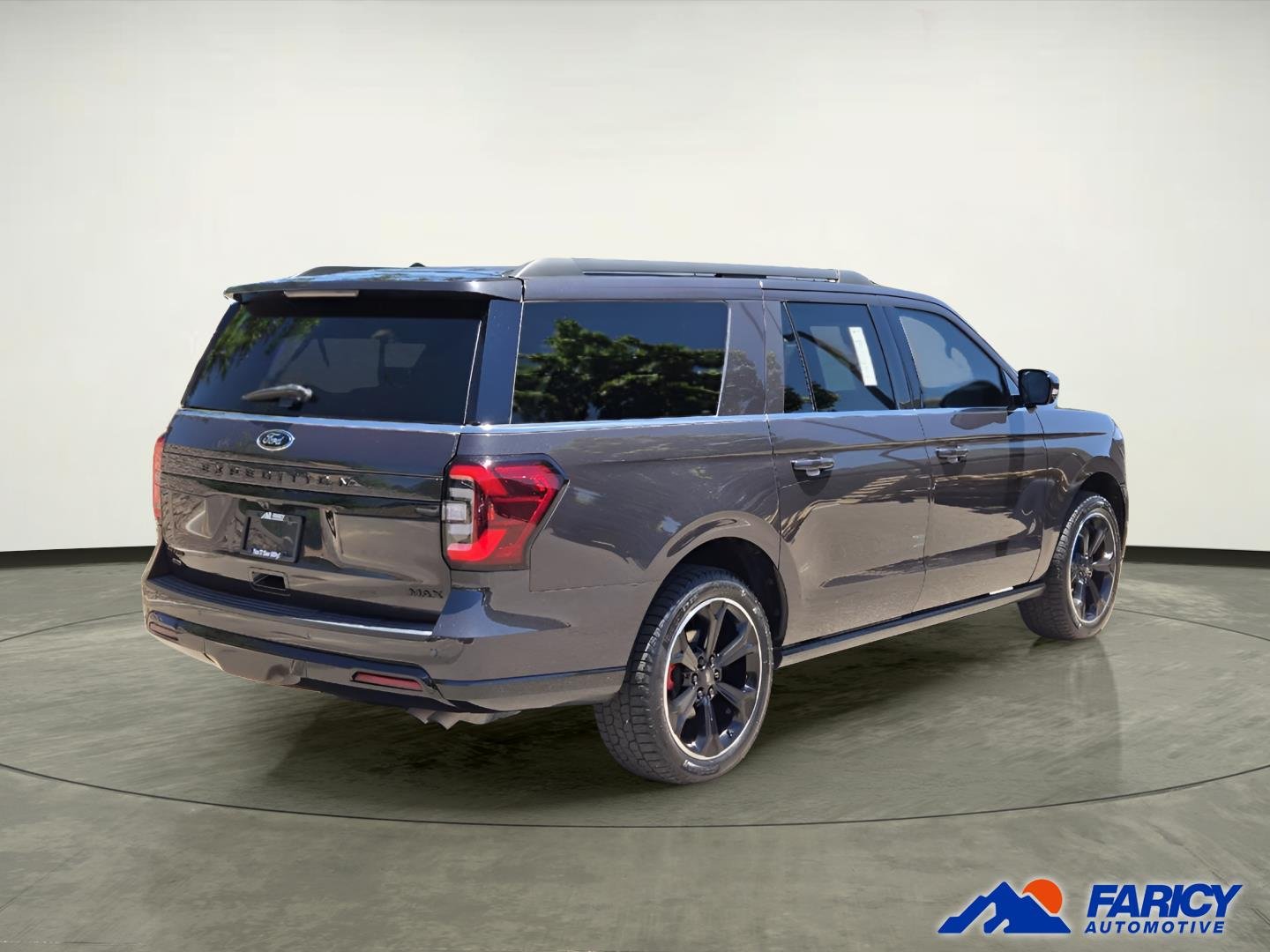 Used 2022 Dark Matter Gray Ford Limited image 4