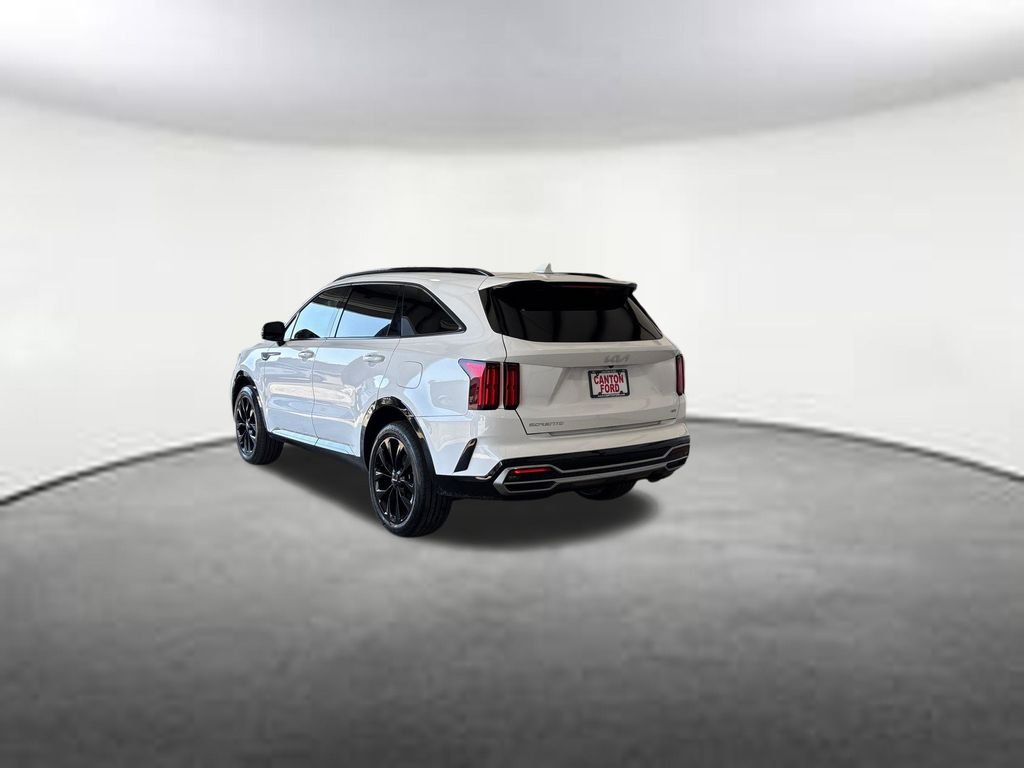 Certified Used 2023 Glacial White Pearl Kia SX image 3