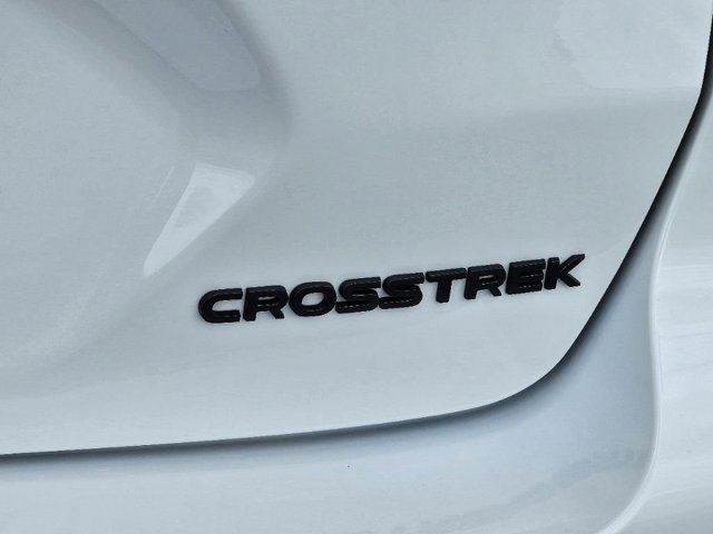 New 2026 CRYSTAL WHITE PEARL Subaru Limited image 9