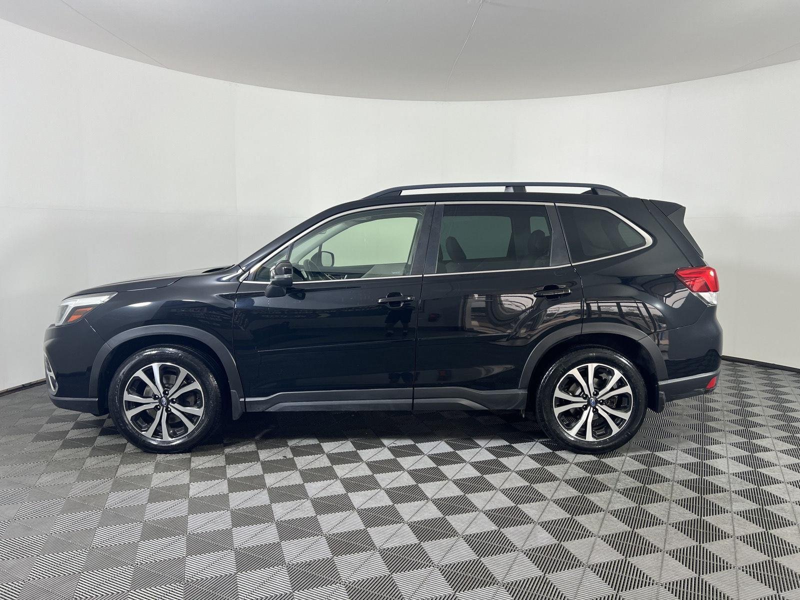 Used 2021 Crystal Black Silica Subaru Limited image 6