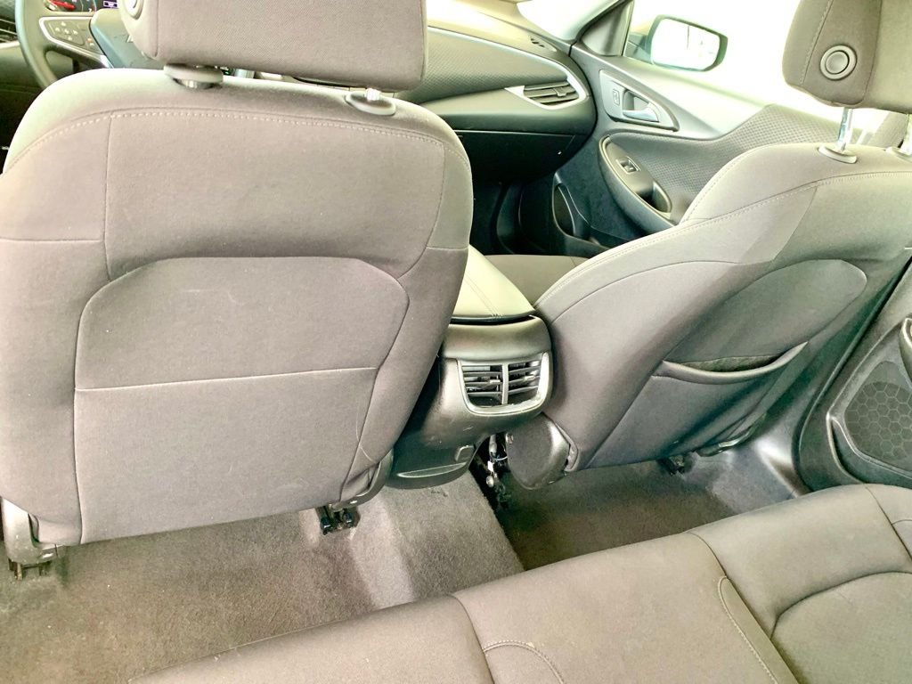Used 2023 Gray Chevrolet LT image 18