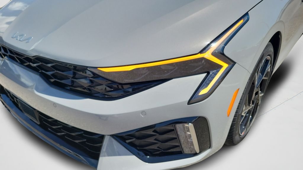 New 2026 Wolf Gray Kia GT-Line FWD image 24