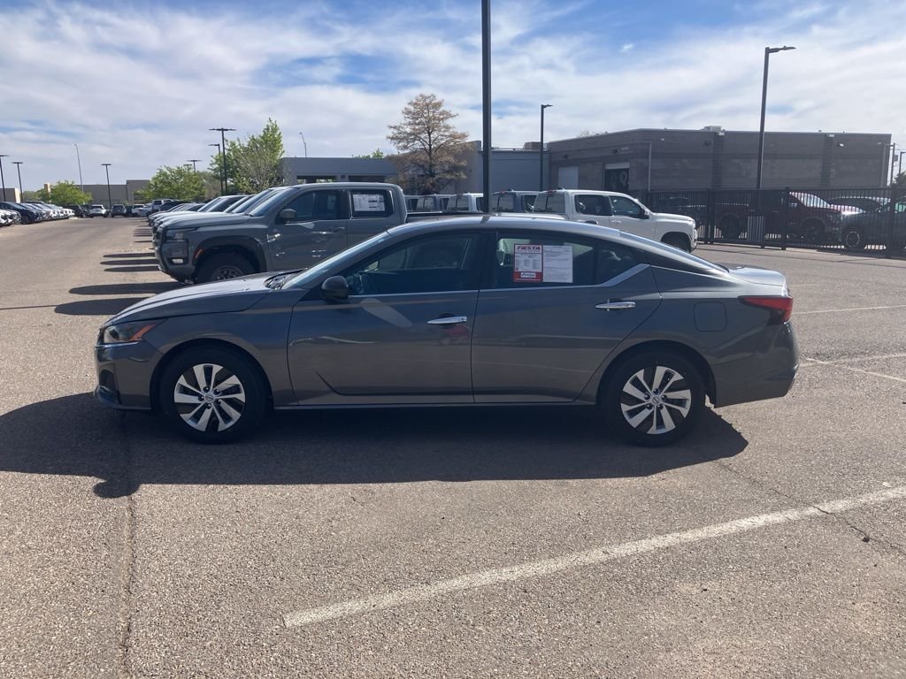 Used 2025 Gray Nissan 2.5 S image 8