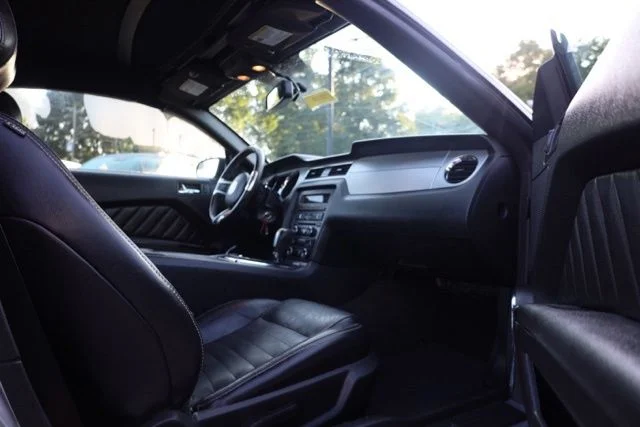 Used 2014 Silver Ford V6 Premium image 29