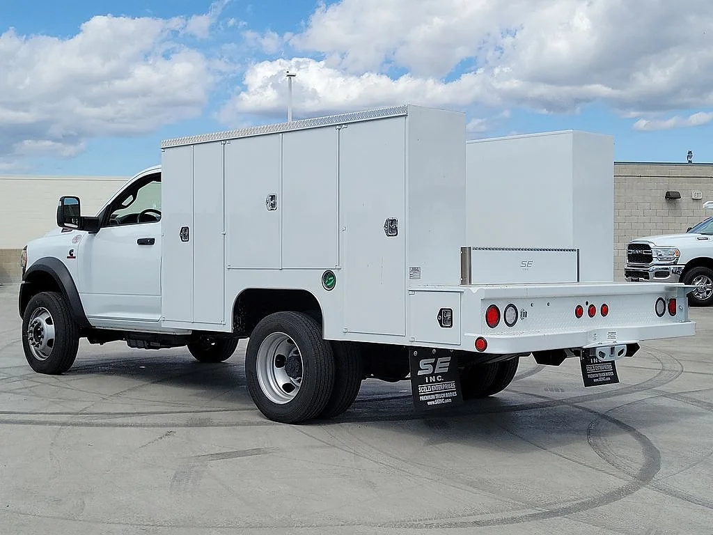 New 2024 Bright White Clearcoat RAM Tradesman/SLT image 20