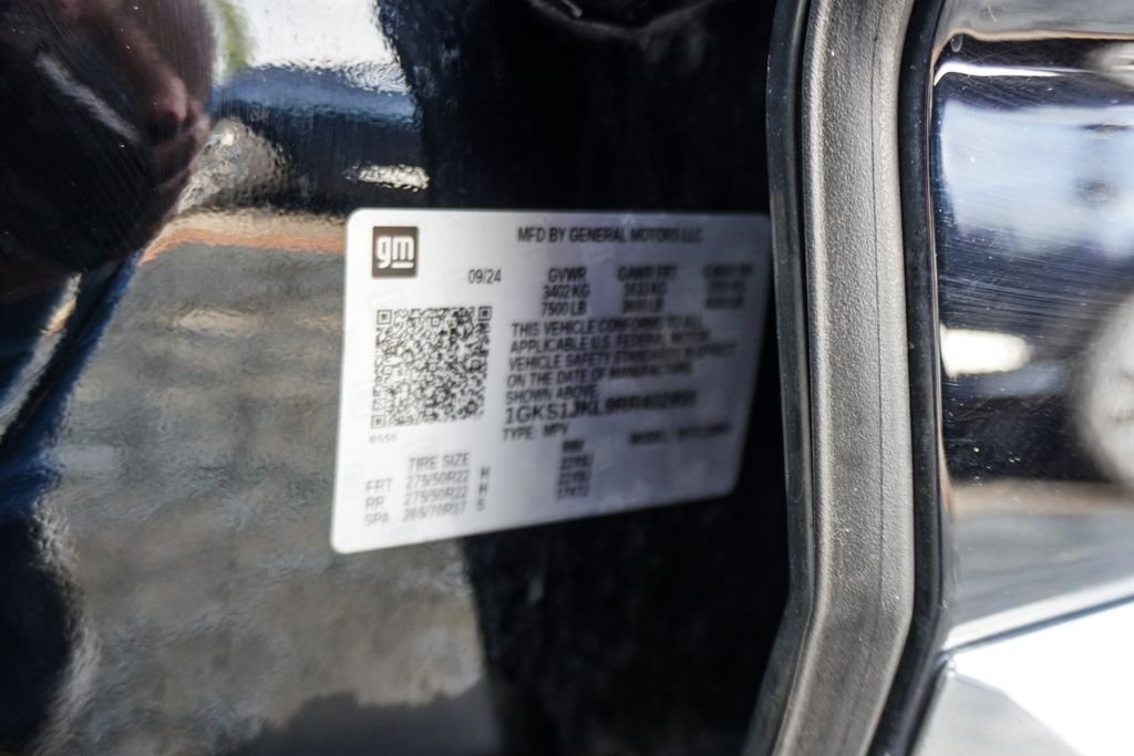 Used 2024 Black GMC Denali image 36