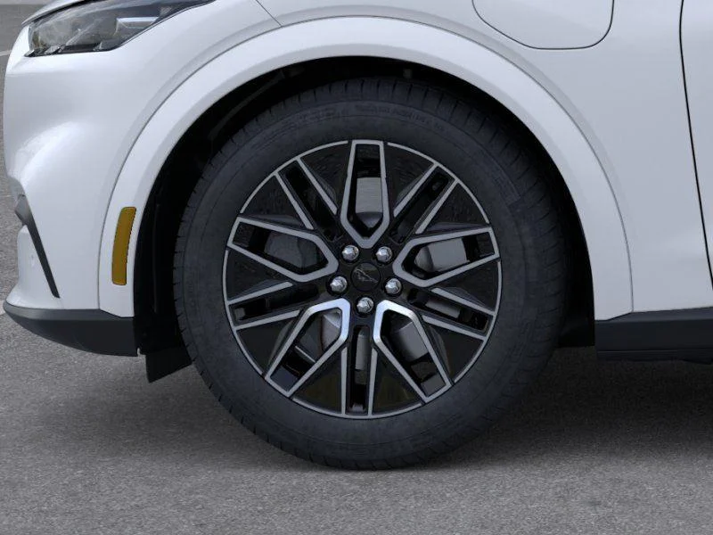 New 2026 Star White Metallic Tri-coat Ford Premium image 19