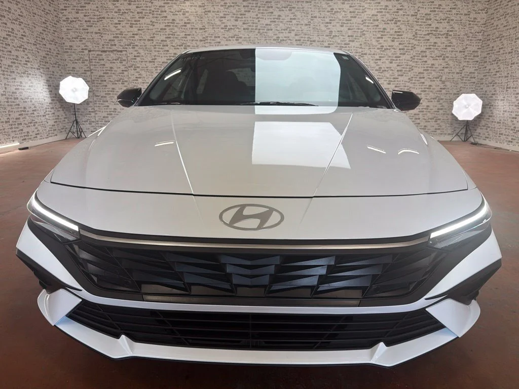 Used 2026 Serenity White Hyundai SEL Sport image 2