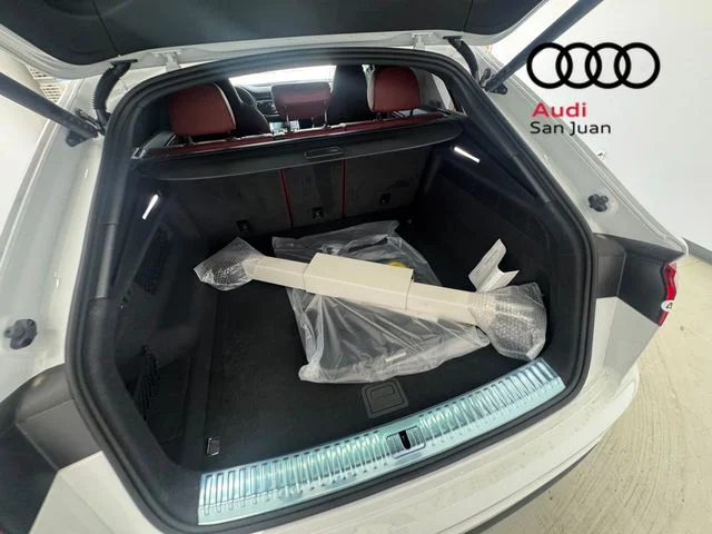 New 2026 White Audi 4.0T Premium Plus image 12