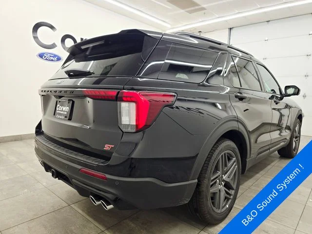 New 2026 Agate Black Metallic Ford ST image 6