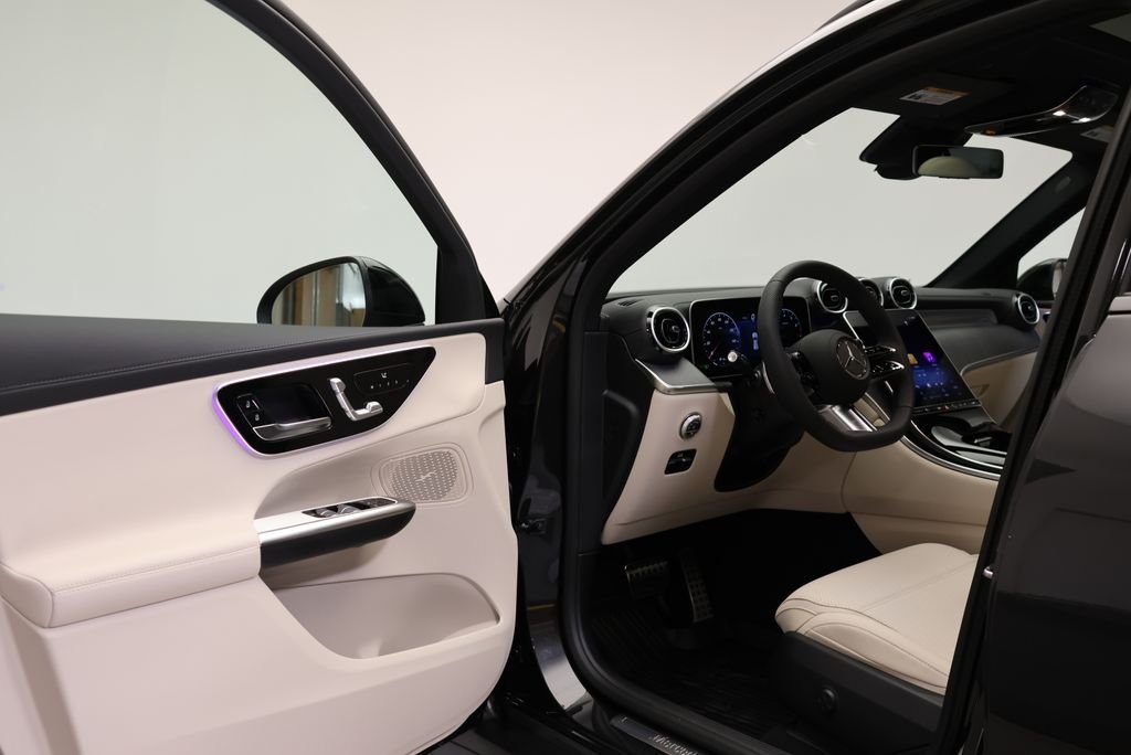 New 2027  Mercedes-Benz GLC 300 image 33