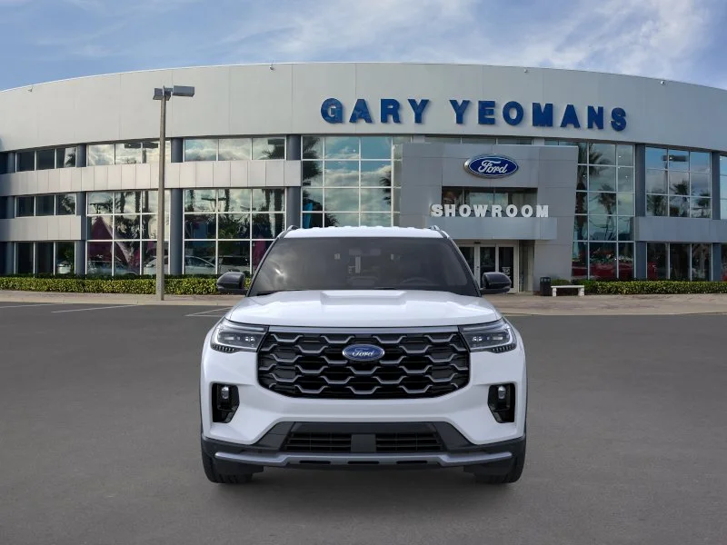 New 2026 Space White Metallic Ford Platinum™ image 6