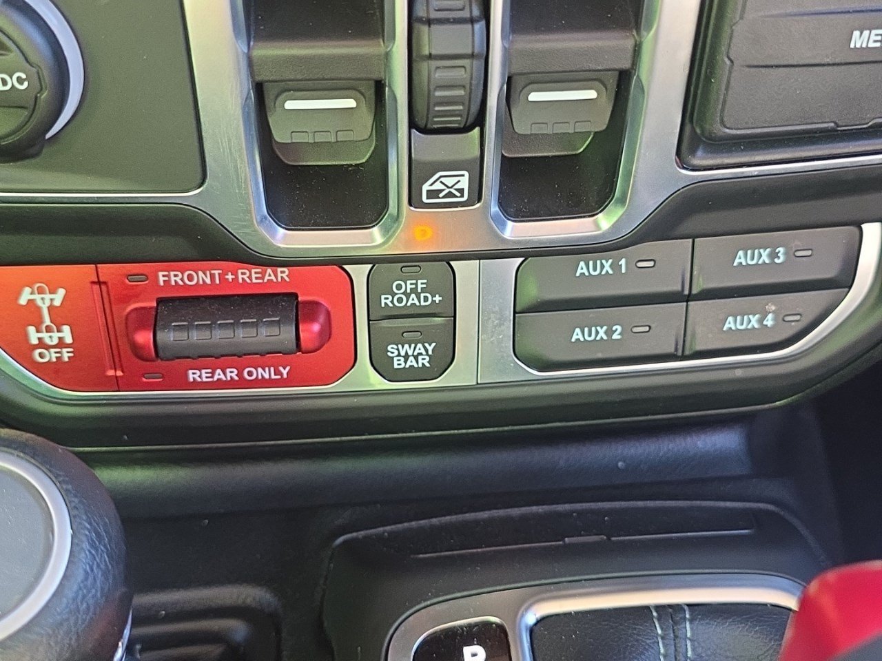 Used 2026 Firecracker Red Clearcoat Jeep Rubicon image 50