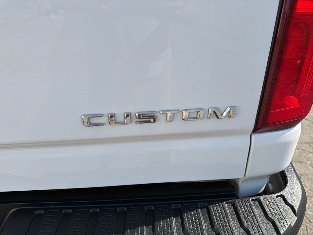 2021 Chevrolet Silverado 2500HD Custom - Photo 16