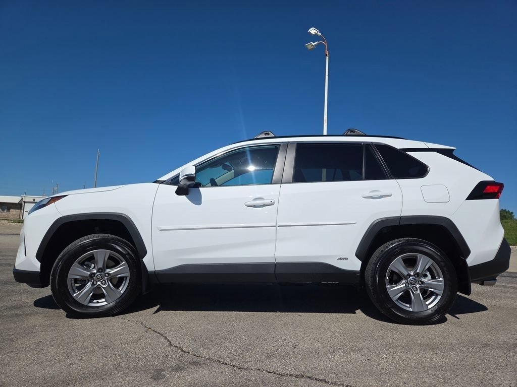 Certified Used 2024 Ice Cap Toyota XLE image 19