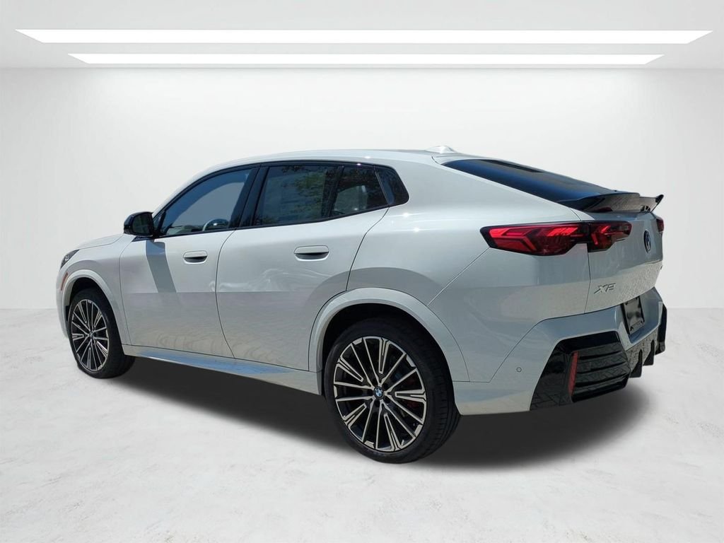 New 2026 Alpine White BMW xDrive28i image 6