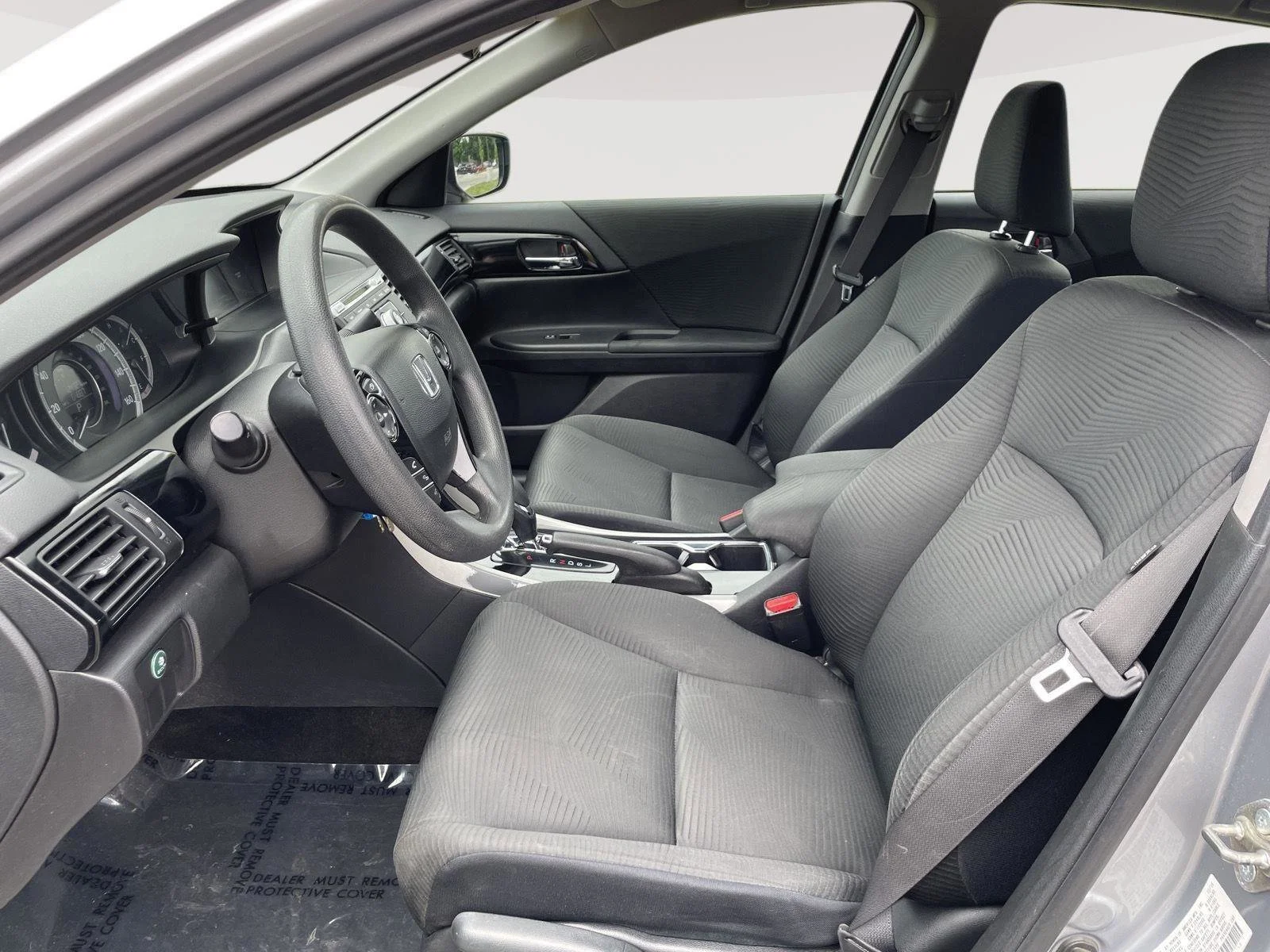 Used 2017 Lunar Silver Metallic Honda LX image 21