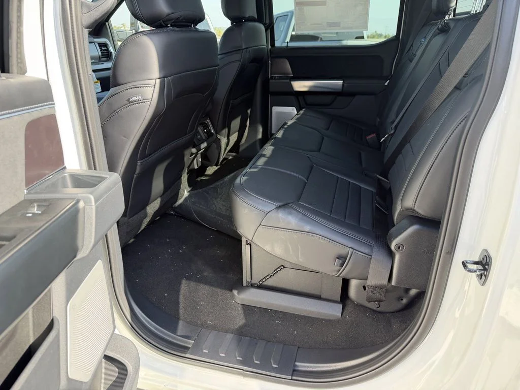New 2026 Star White Metallic Tri-Coat Ford F-250® Platinum® image 23