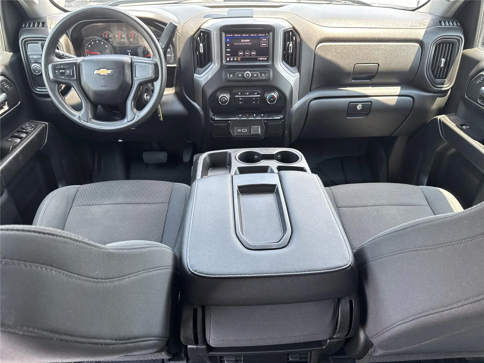 Used 2021 NORTHSKY BLUE METALLIC Chevrolet Custom image 14