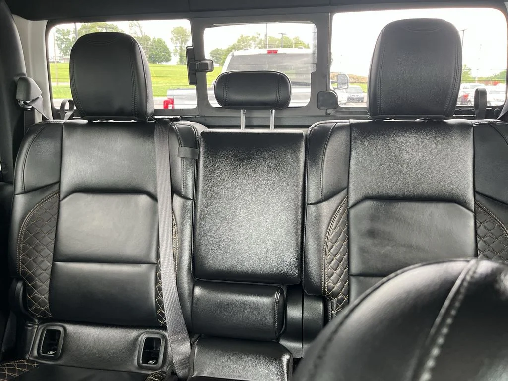 Used 2022 Black Jeep High Altitude image 22